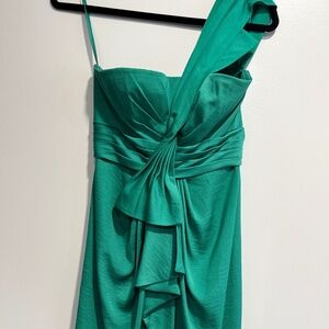 BCBGMAXAZRIA Petites Green One Shoulder Draped Cocktail Dress – Size 2P